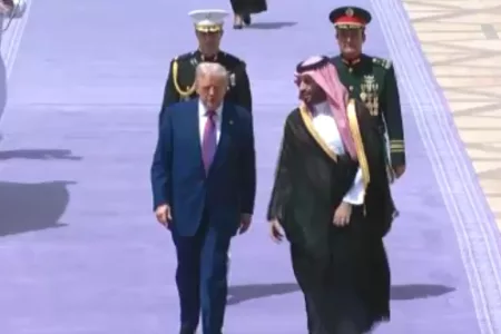 Trump Begins Middle East Tour in Saudi Arabia