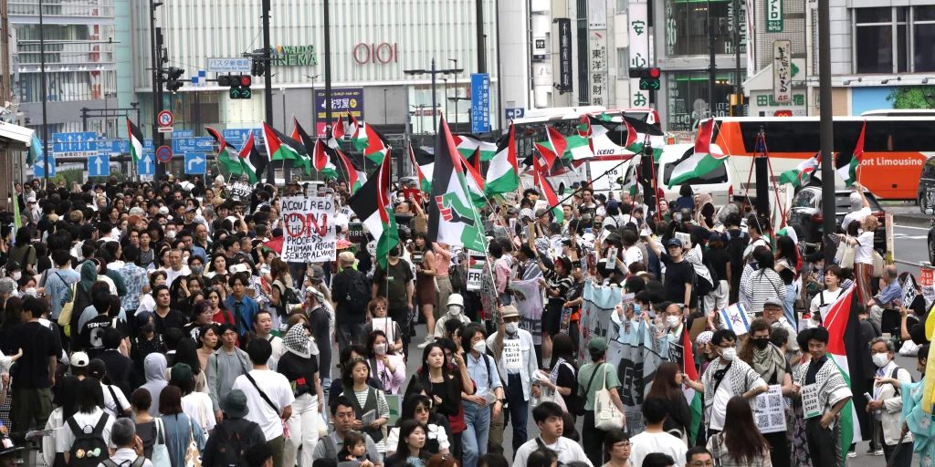 JAPONYA'DA NAKBA GÜNÜ GÖSTERİSİNDE İSRAİL PROTESTOSU