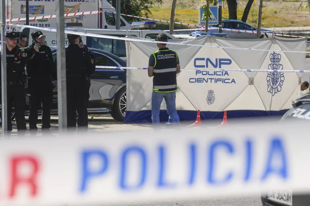 Ukrainian man shot dead outside Madrid school