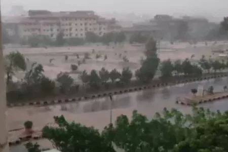 Storm Kills 14 in Pakistan’s Punjab