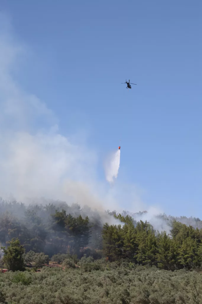 MUĞLA ORMAN YANGINI SÖNDÜRME ÇALIŞMALARI SÜRÜYOR