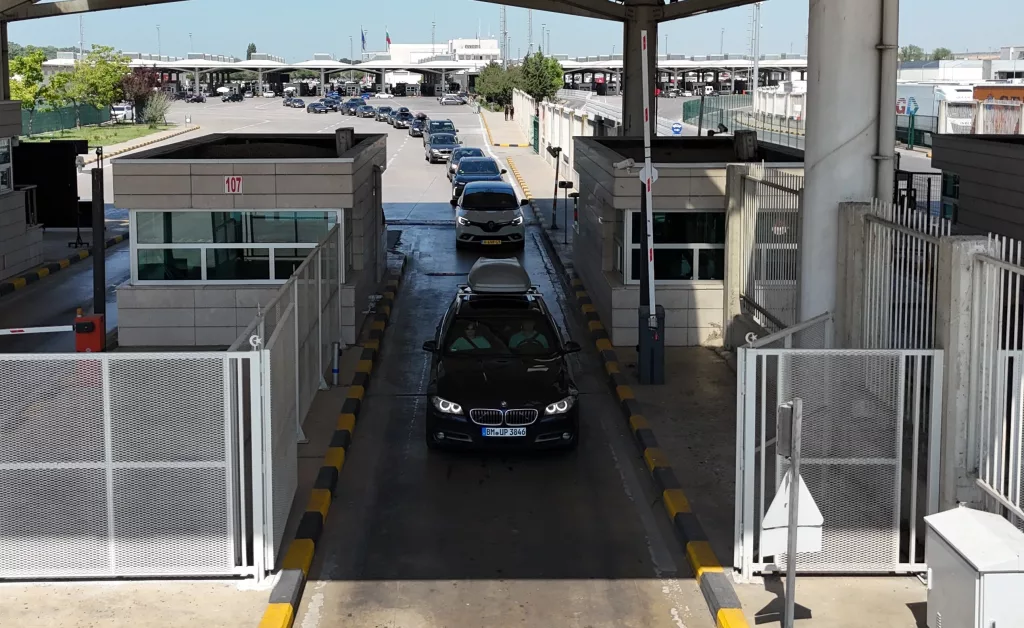 ALMANYA'DAN TÜRKİYE'YE GELEN GURBETÇİ: "TÜRKİYE, İSLAM ALEMİNİN SON KALESİDİR"